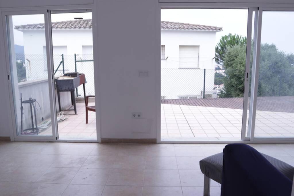 Llança Costa Brava Apartment With Stunning Sea View מראה חיצוני תמונה