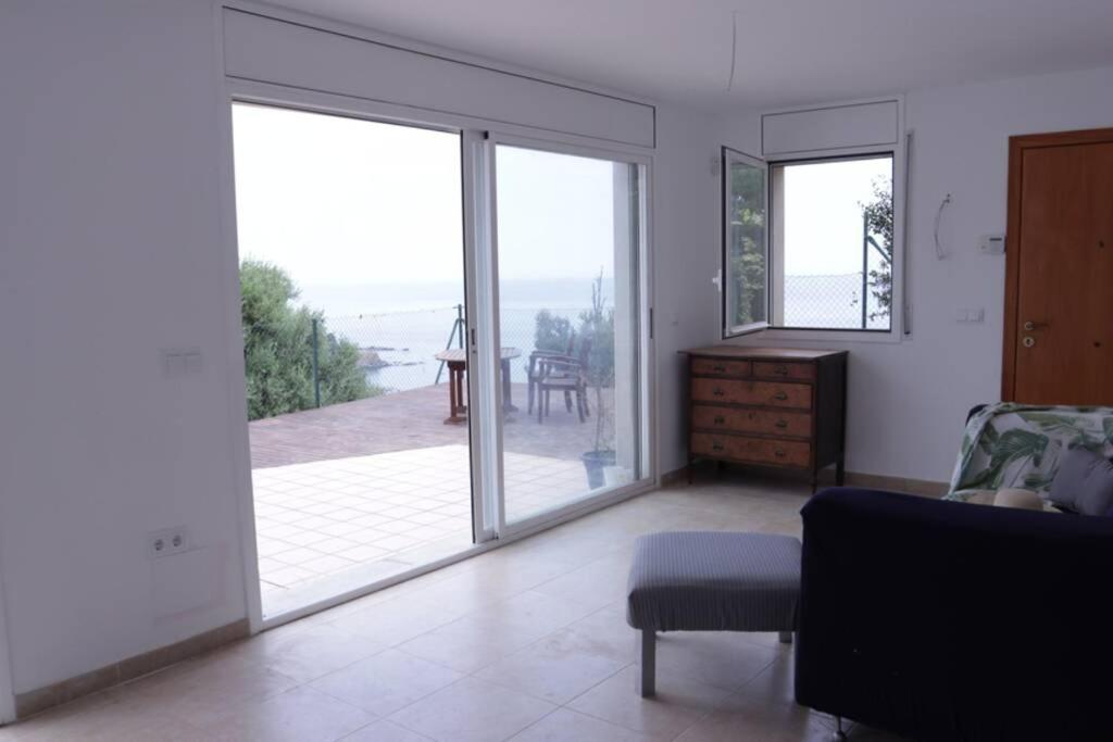 Llança Costa Brava Apartment With Stunning Sea View מראה חיצוני תמונה